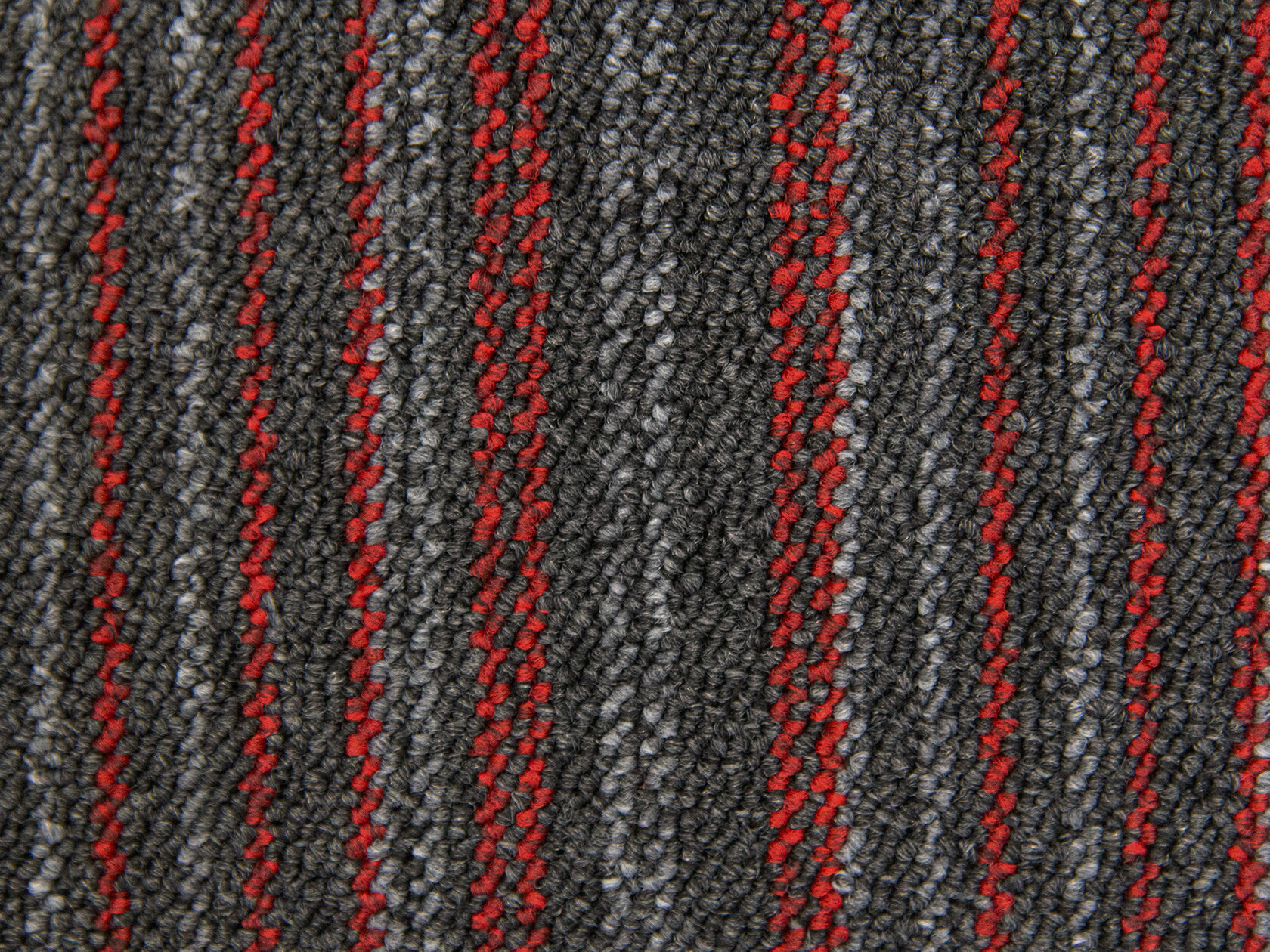 Ковровая плитка "Bonkeel" Space Strip Red (500*500*5,9 мм) — купить в Липецке