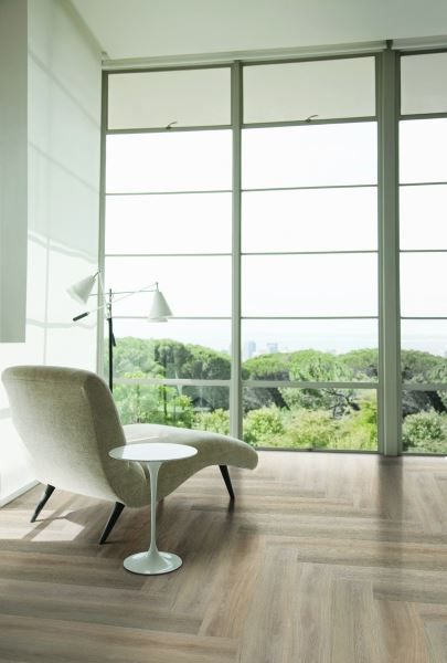 Кварцвиниловая плитка "LG" Орешник классический (1200*180*2 мм) — купить в Липецке