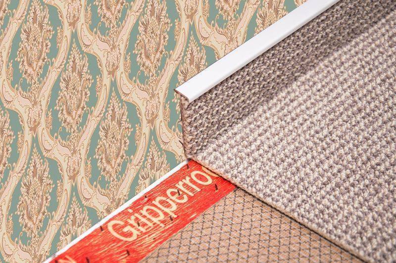 Плинтус для ковролина "Korner" Listwa светло-серый (2500*13,8*50 мм) — купить в Липецке